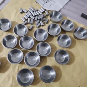 Hot Selling Best Price 99.95%min Purity Molybdenum Crucible /Pot for Melting