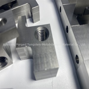 Molybdenum threaded machined parts high melting point wear-resistant
