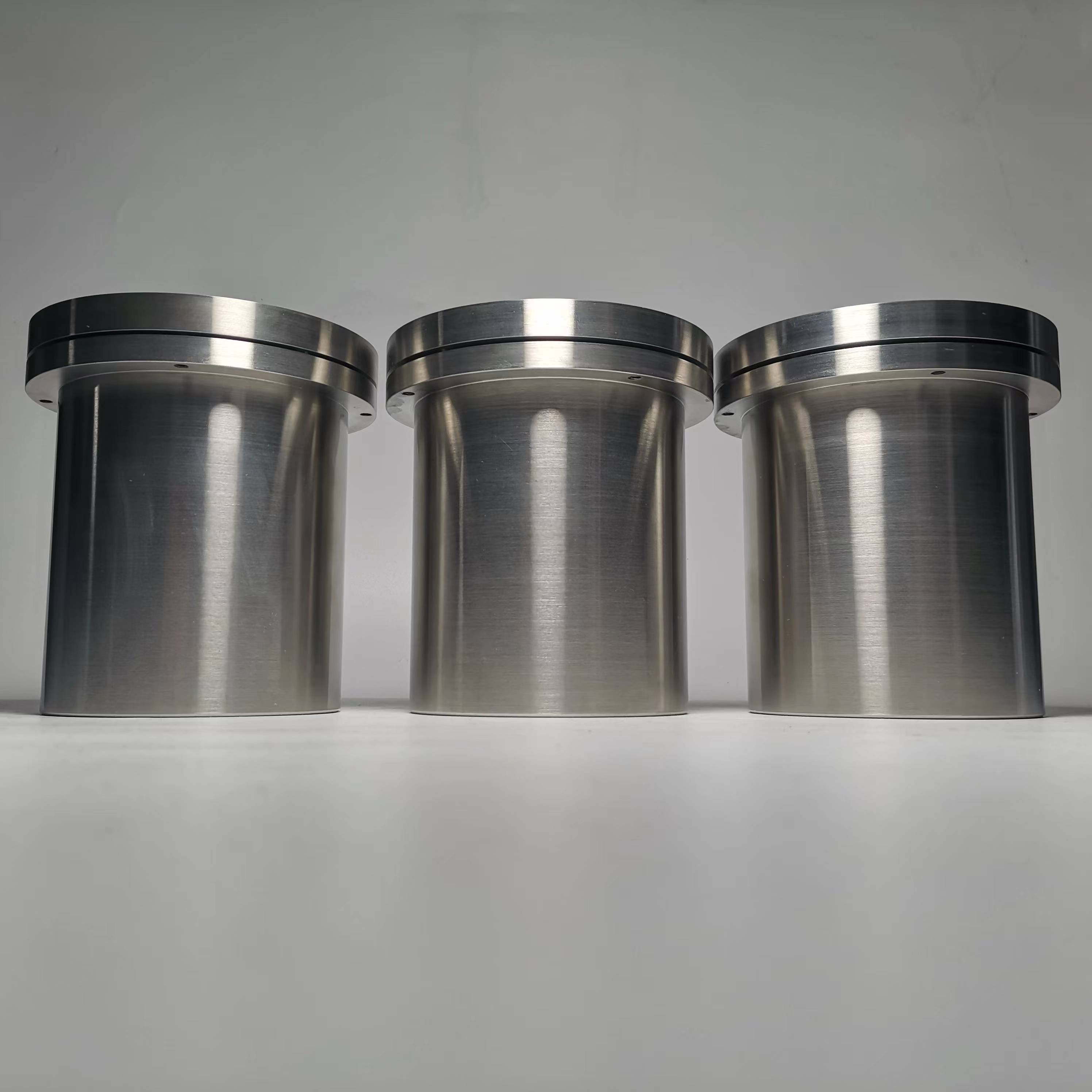 high quality factory customized metal tungsten radiation-proof medical tank tungsten shield container Featured Image